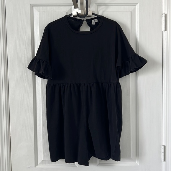 ASOS • Smock Romper with Frill Sleeve - Picture 5 of 10